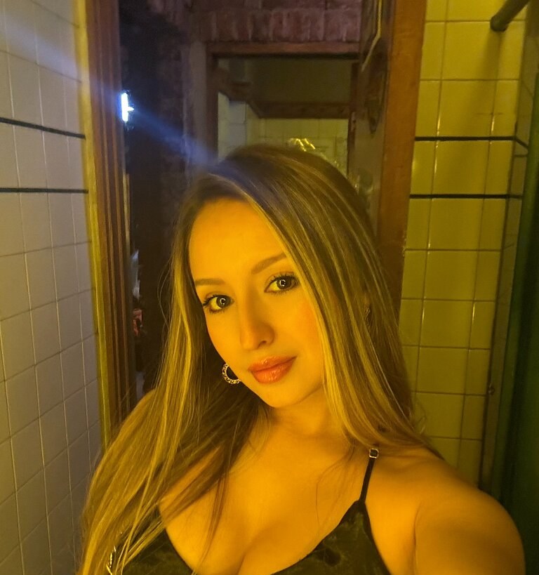Angela - fotka 7